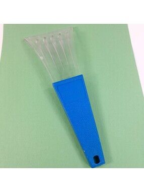 Vintage Weller Dozer II Ice Scraper Blue Plastic Sioux City Iowa READ